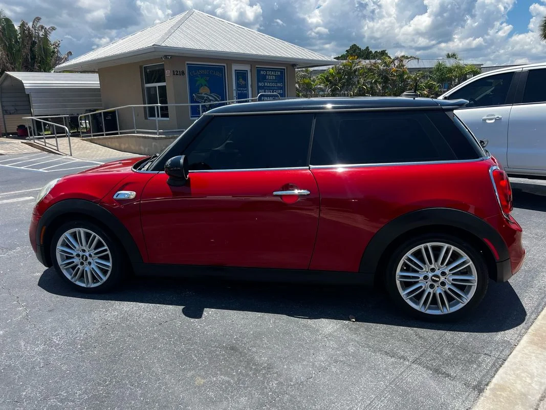 Used 2015  MINI Cooper S image 4