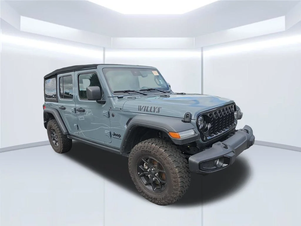 Used 2024 Gray Jeep Willys image 8