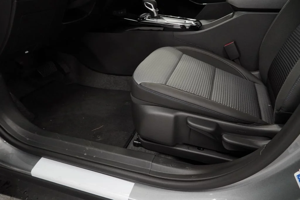 New 2026 Sterling Gray Metallic Chevrolet LT image 22