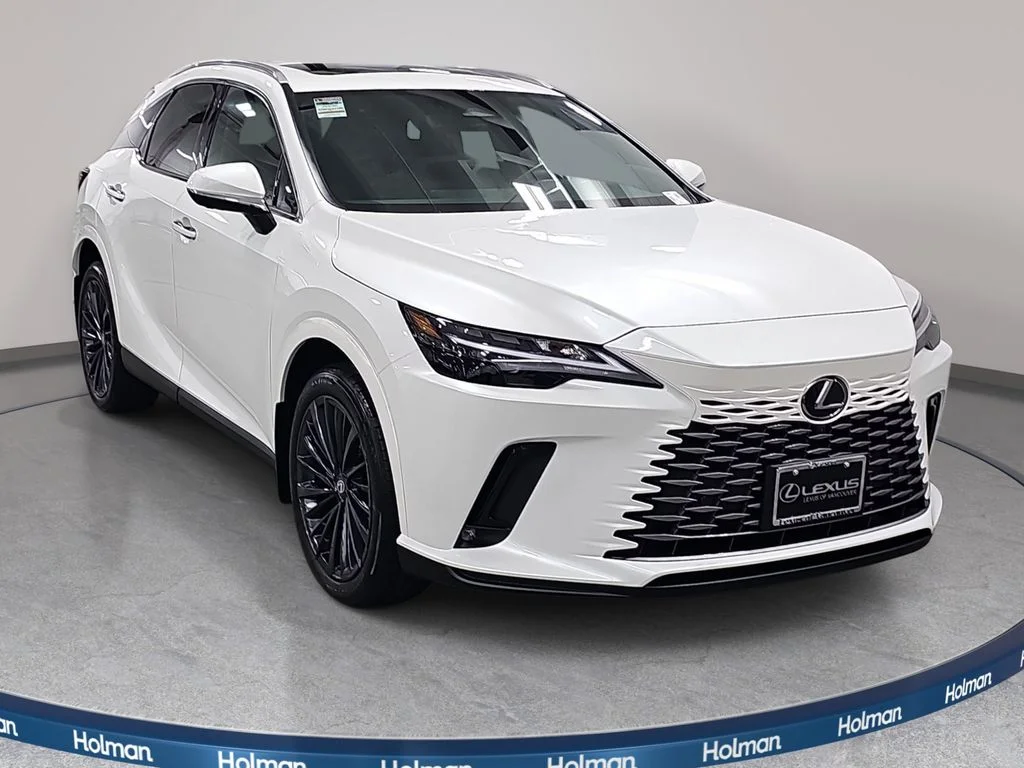 New 2026 Eminent White Pearl Lexus PREMIUM image 3