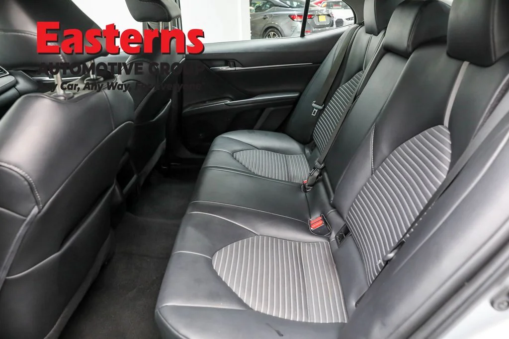 Used 2022 Silver Toyota SE image 19