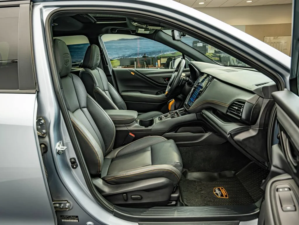 Used 2023 Ice Silver Metallic Subaru Wilderness image 41