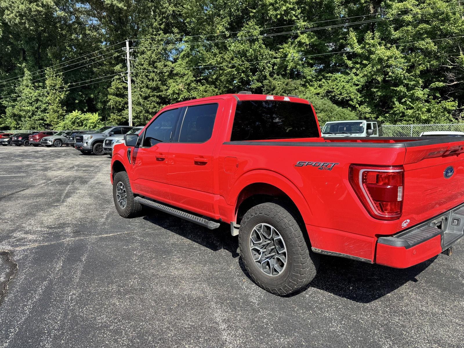 Used 2022 Race Red Ford XLT image 4