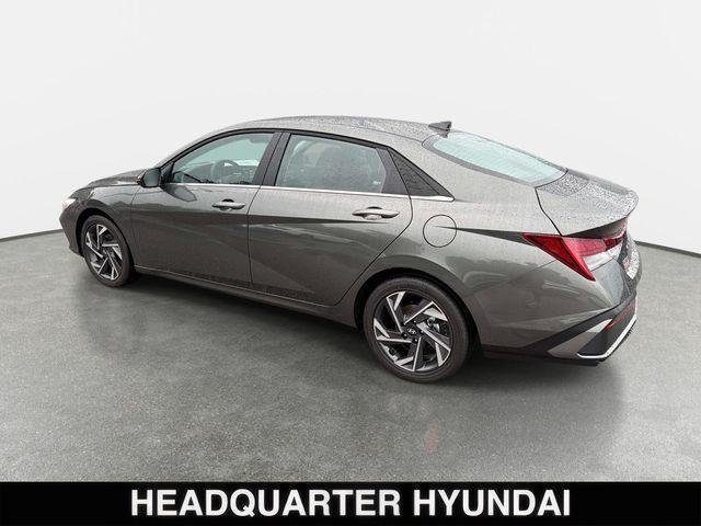 New 2026 Gray Hyundai Limited image 4