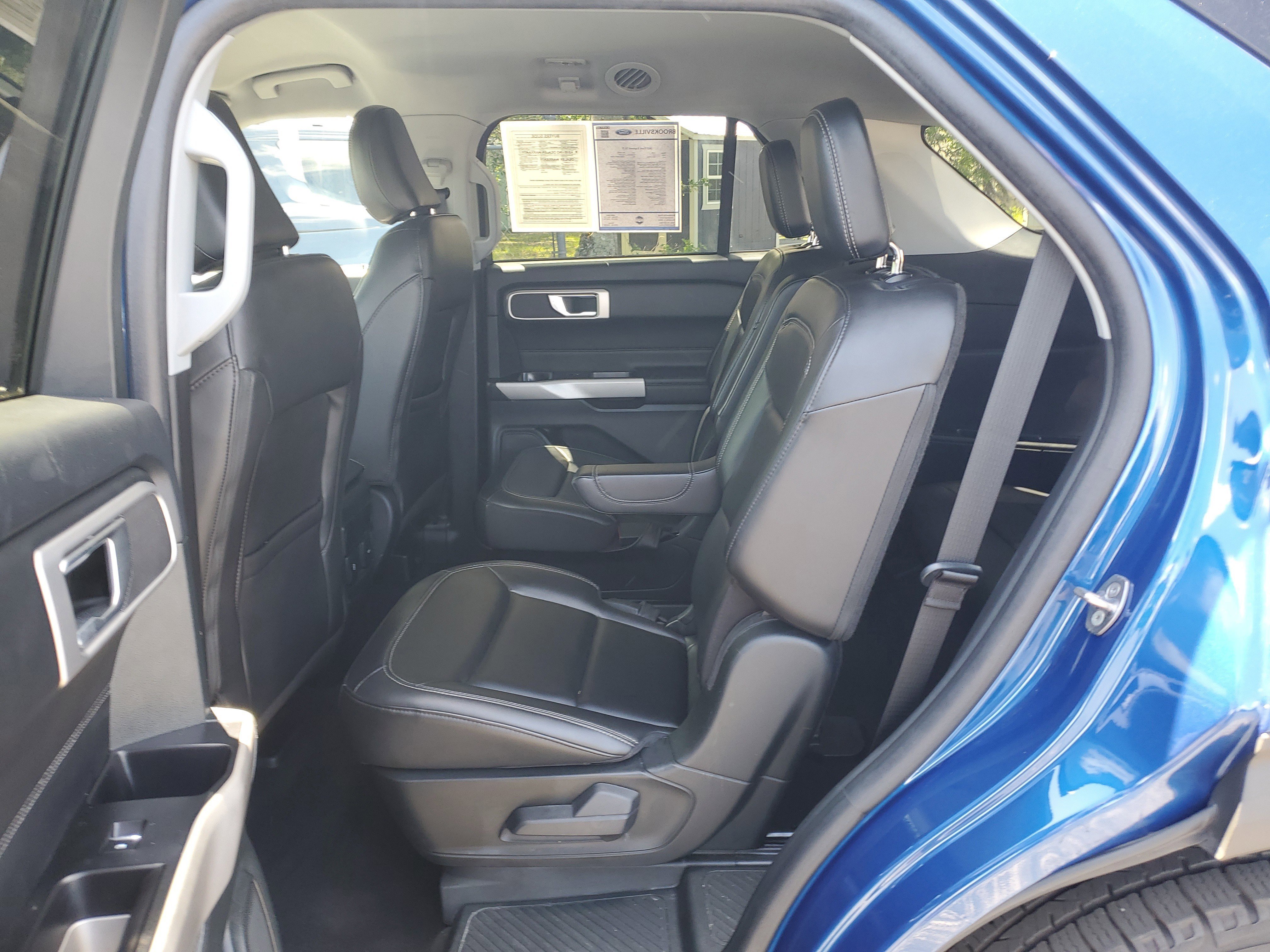 Used 2023 Blue Metallic Ford XLT image 19