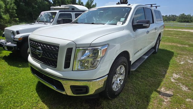 2019 Nissan Titan SV