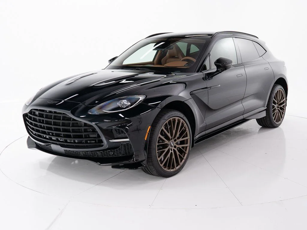 New 2026 Q Oberon Black Aston Martin 707 image 1