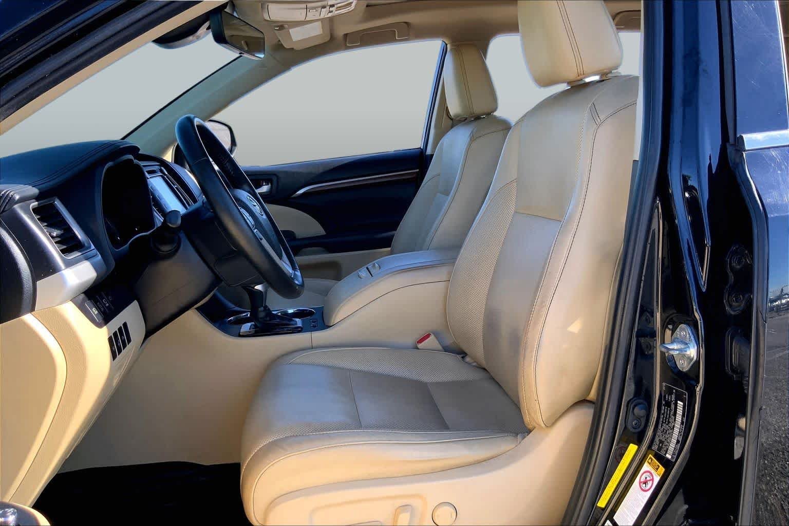 Used 2019 Midnight Black Metallic Toyota Limited Platinum image 8