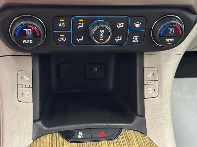 Used 2018 White GMC Denali image 38