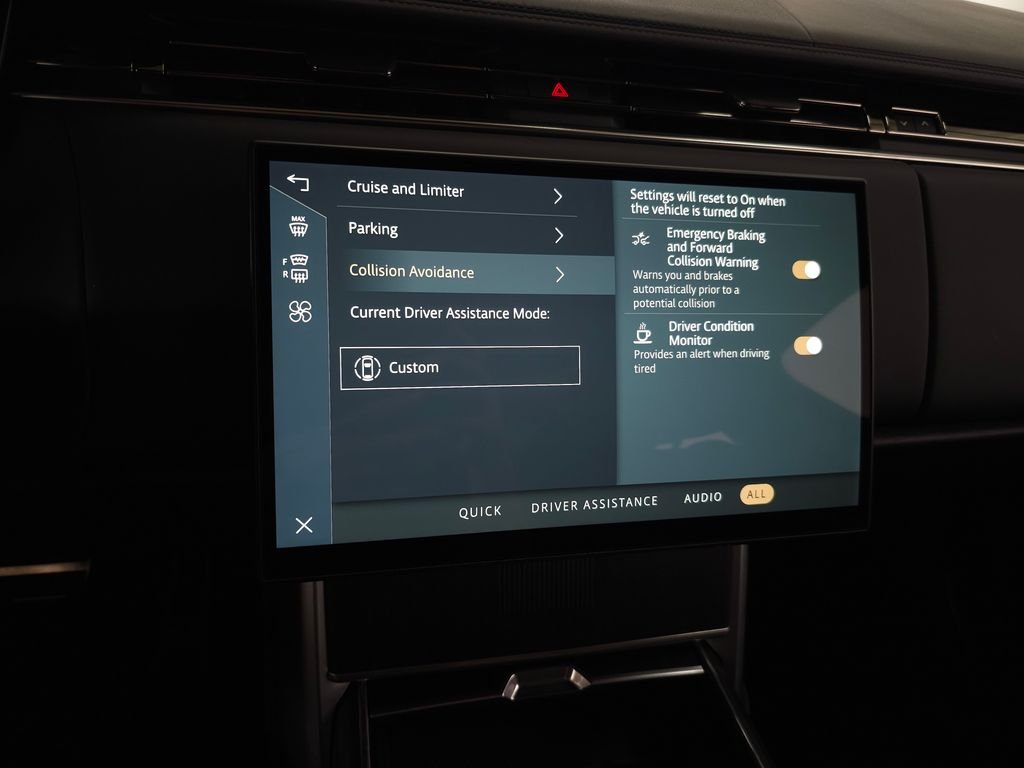 Used 2025 Black Land Rover Autobiography image 29
