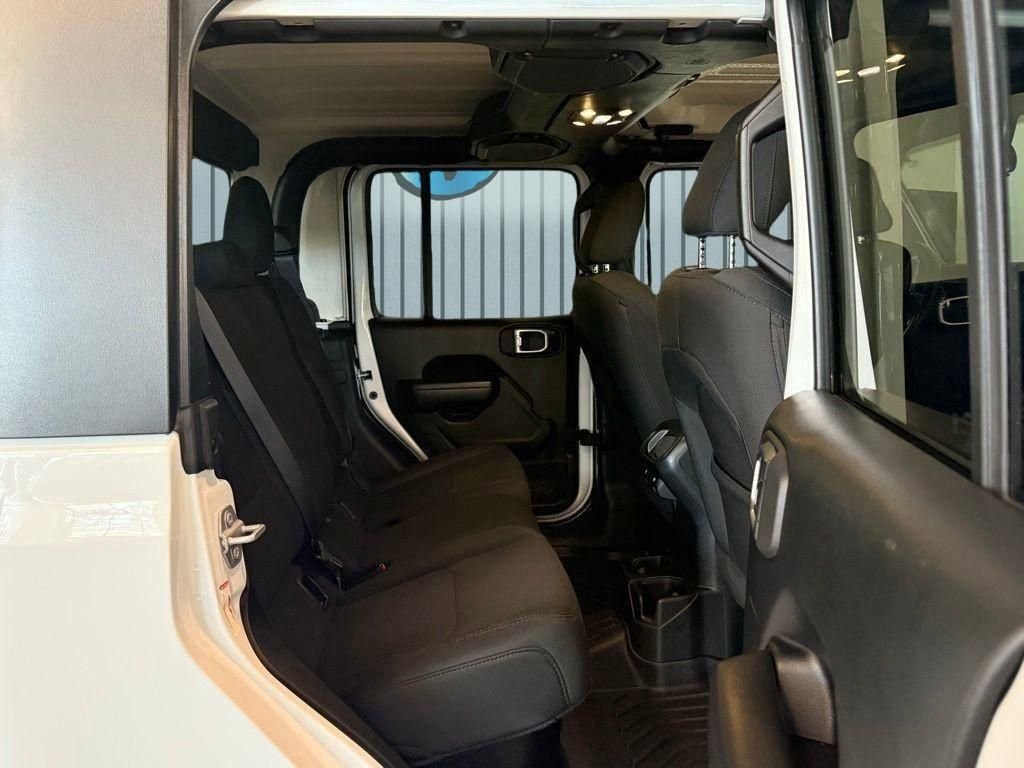 Used 2020 White Jeep Sport image 7