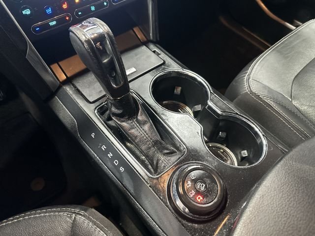 Used 2017 Gray Ford Limited image 27