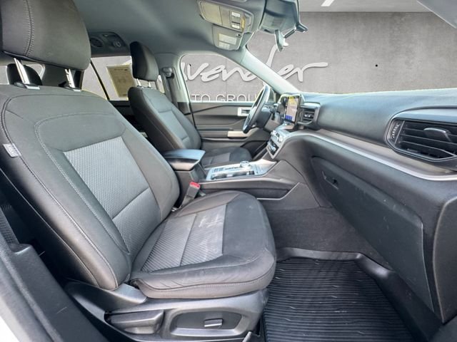 2023 Ford Explorer XLT - Photo 24