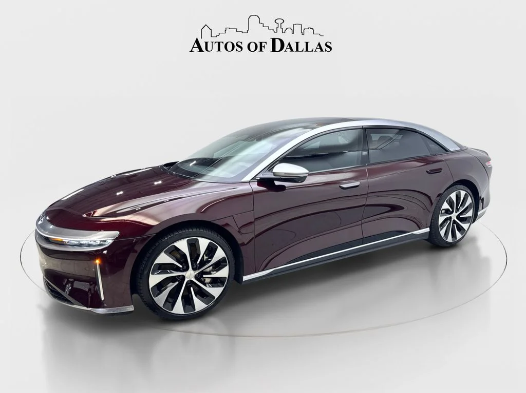 Used 2022 Red Lucid Grand Touring image 2