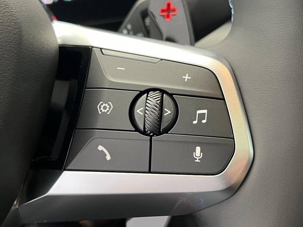 2025 BMW 2 Series M235 - Photo 18