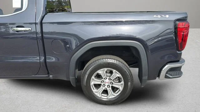 Used 2025 Titanium Rush Metallic GMC SLT image 36