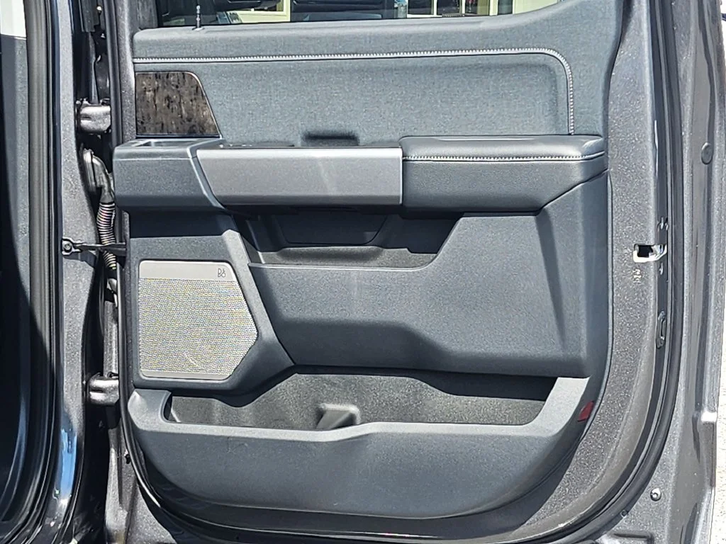 New 2026 Carbonized Gray Metallic Ford F-250® Lariat® image 39