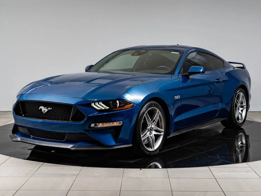 Used 2022 Atlas Blue Metallic Ford GT image 1