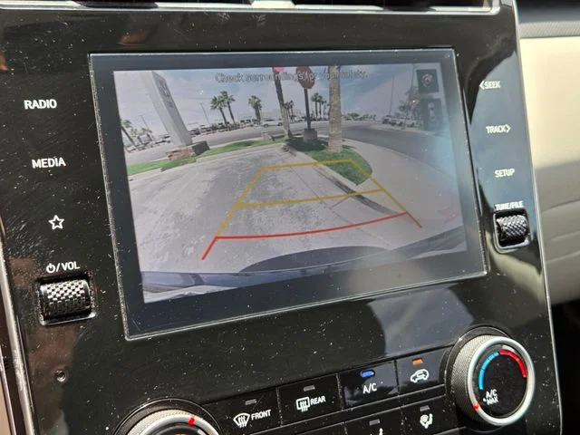 Used 2022 Black Hyundai SEL image 21