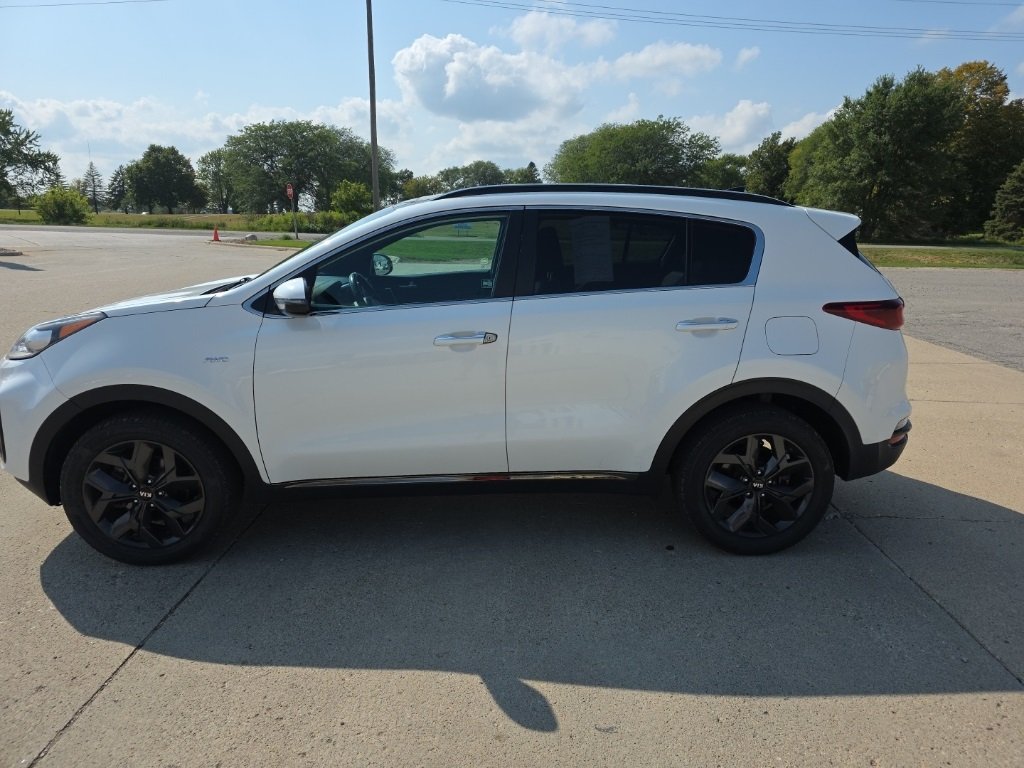 2020 Kia Sportage S photo 3