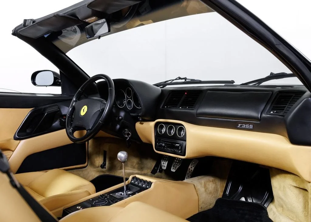 Used 1998 Nero Ferrari Spider OEM Manual image 21