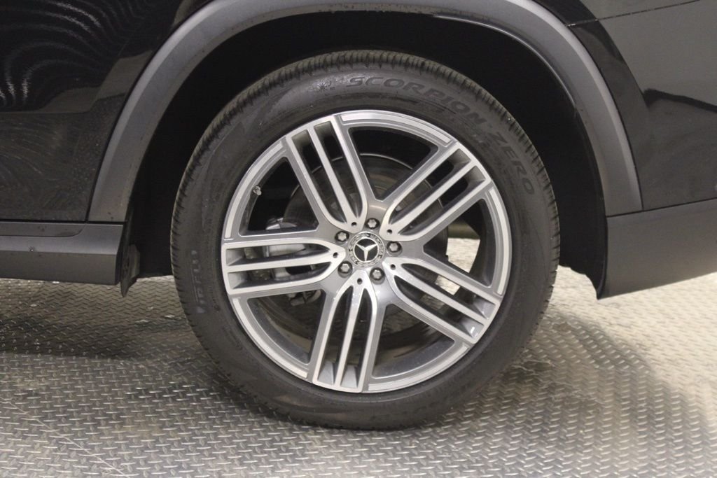 2024 Mercedes-Benz GLS Base - Photo 19