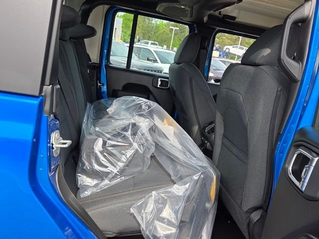 New 2026 Hydro Blue Pearl-Coat Exterior Paint Jeep Sport image 15
