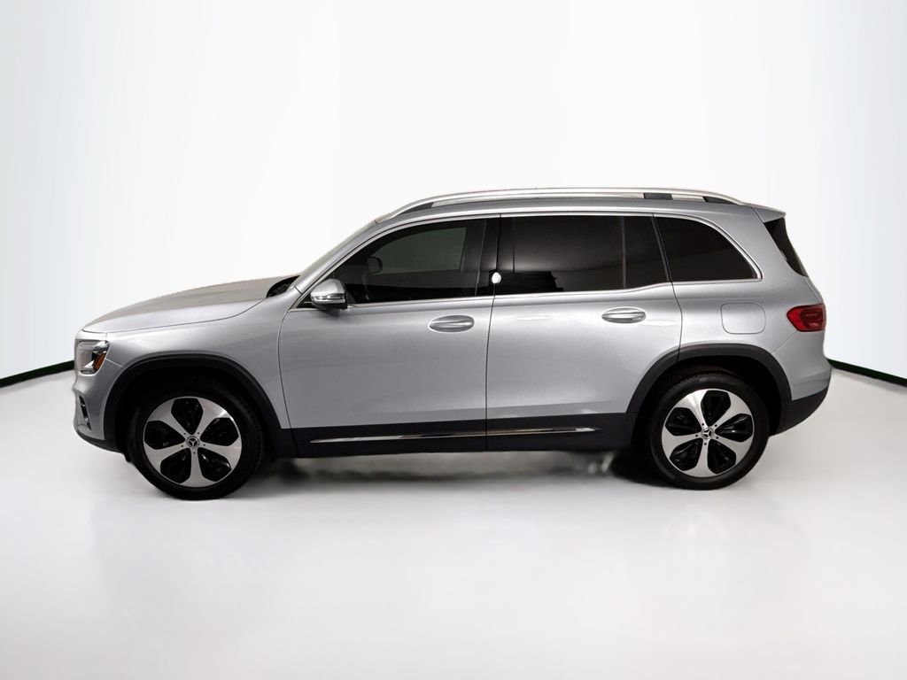 New 2026 Cirrus Silver Metallic Mercedes-Benz GLB 250 image 8