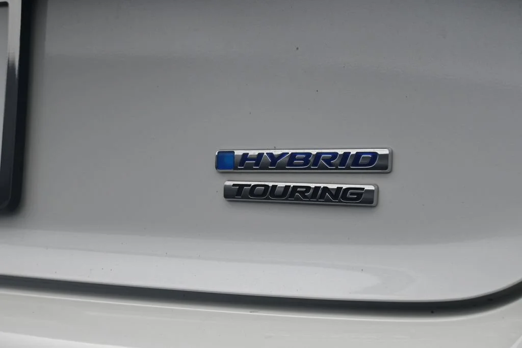Certified Used 2024 Platinum White Pearl Honda HYBRID TRG image 15