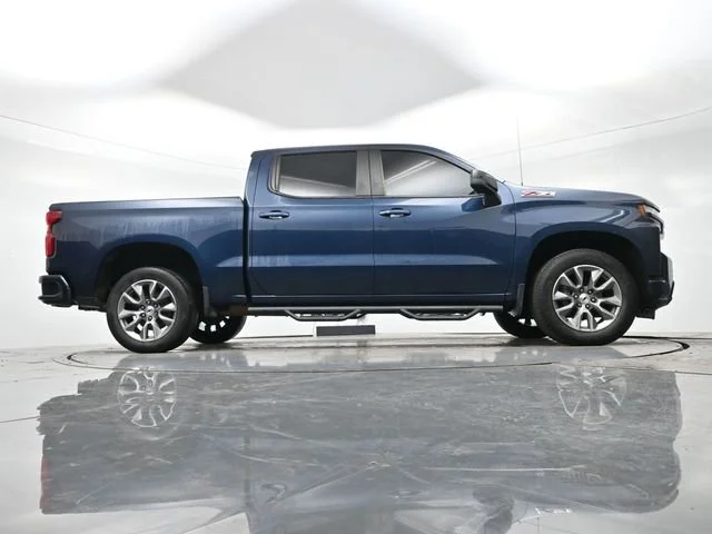 Used 2021 NORTHSKY BLUE METALLIC Chevrolet RST image 16