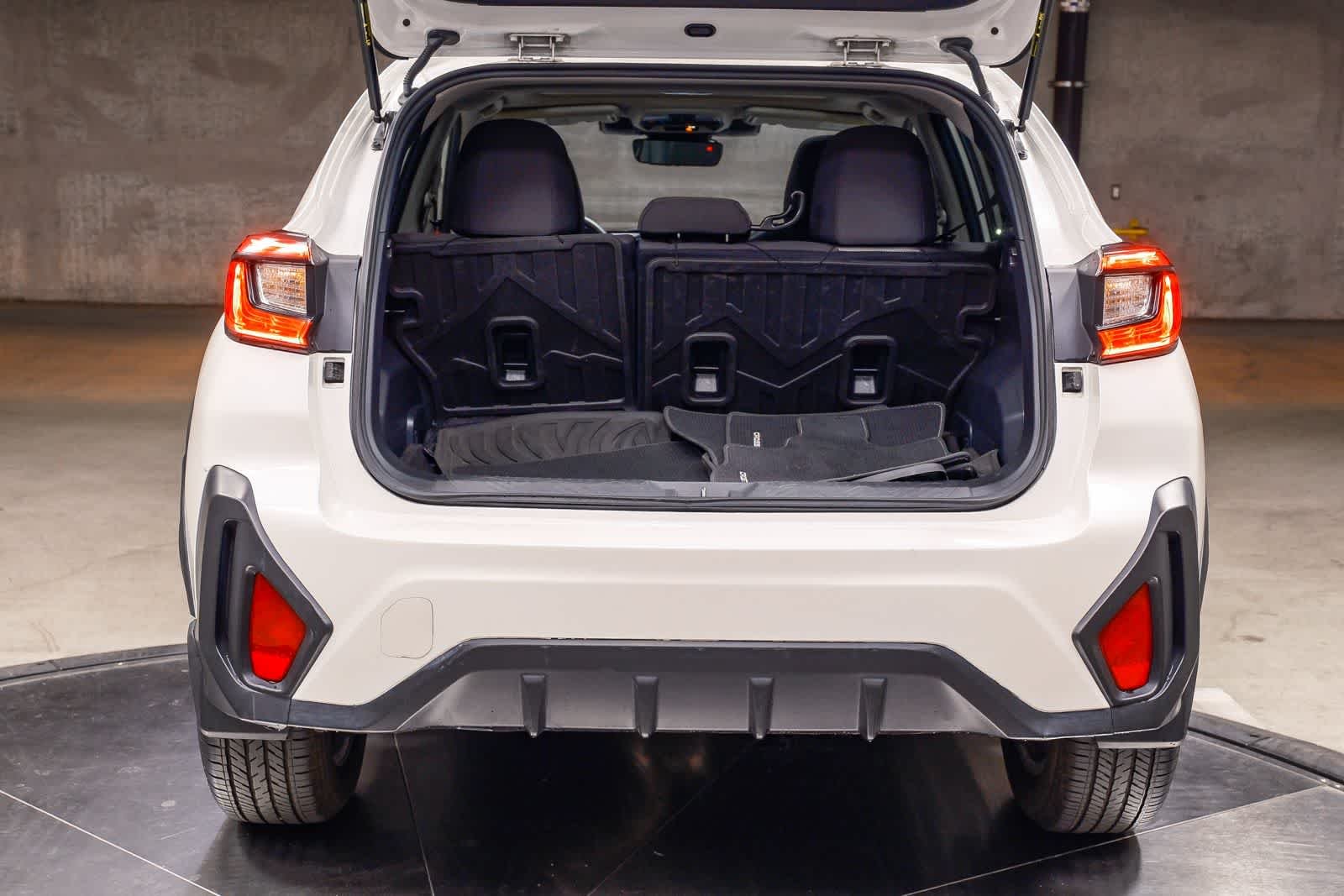 Used 2024 Crystal White Pearl Subaru Premium image 31