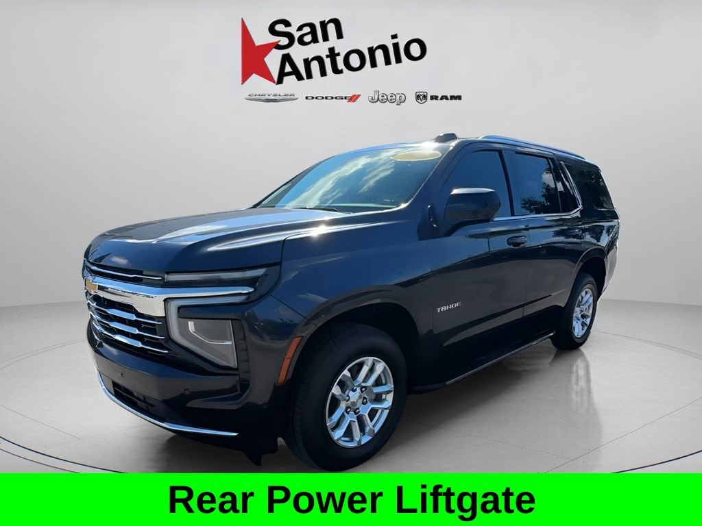 Used 2025 Gray Chevrolet LT image 7