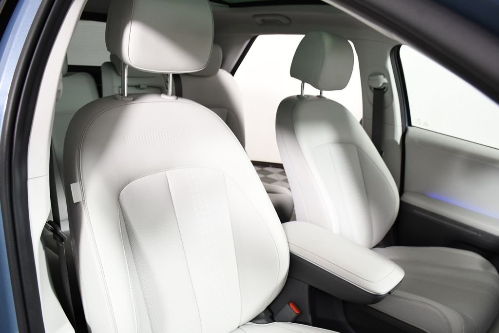 Used 2024 Lucid Blue Hyundai Limited image 20