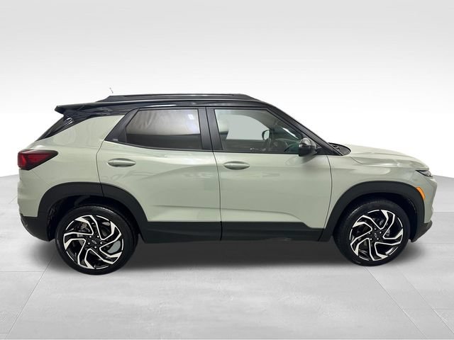 Used 2024 Cacti Green Chevrolet RS image 8