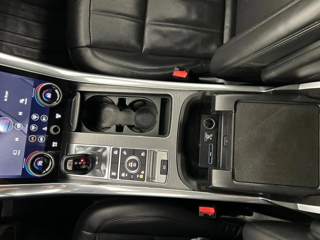 Used 2019 Black Land Rover Supercharged image 14