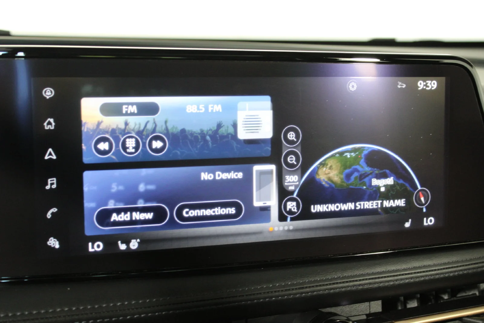 Used 2023 Black Nissan EVOLVE+ image 27