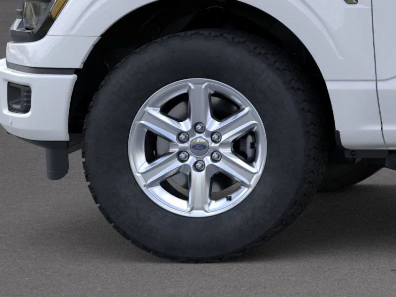 New 2026 Oxford White Ford XLT image 20