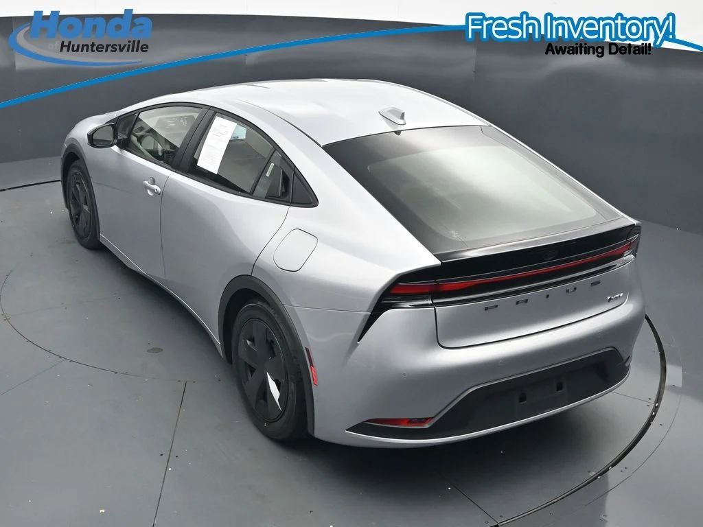 Used 2025 Cutting Edge Toyota LE image 22