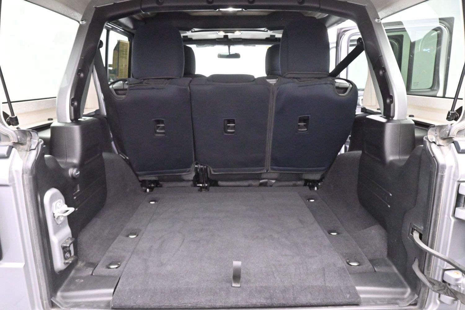 Used 2021 Billet Silver Metallic Clearcoat Jeep Unlimited Willys image 9