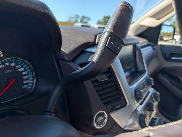 Used 2019 SUMMIT WHITE Chevrolet LT image 24