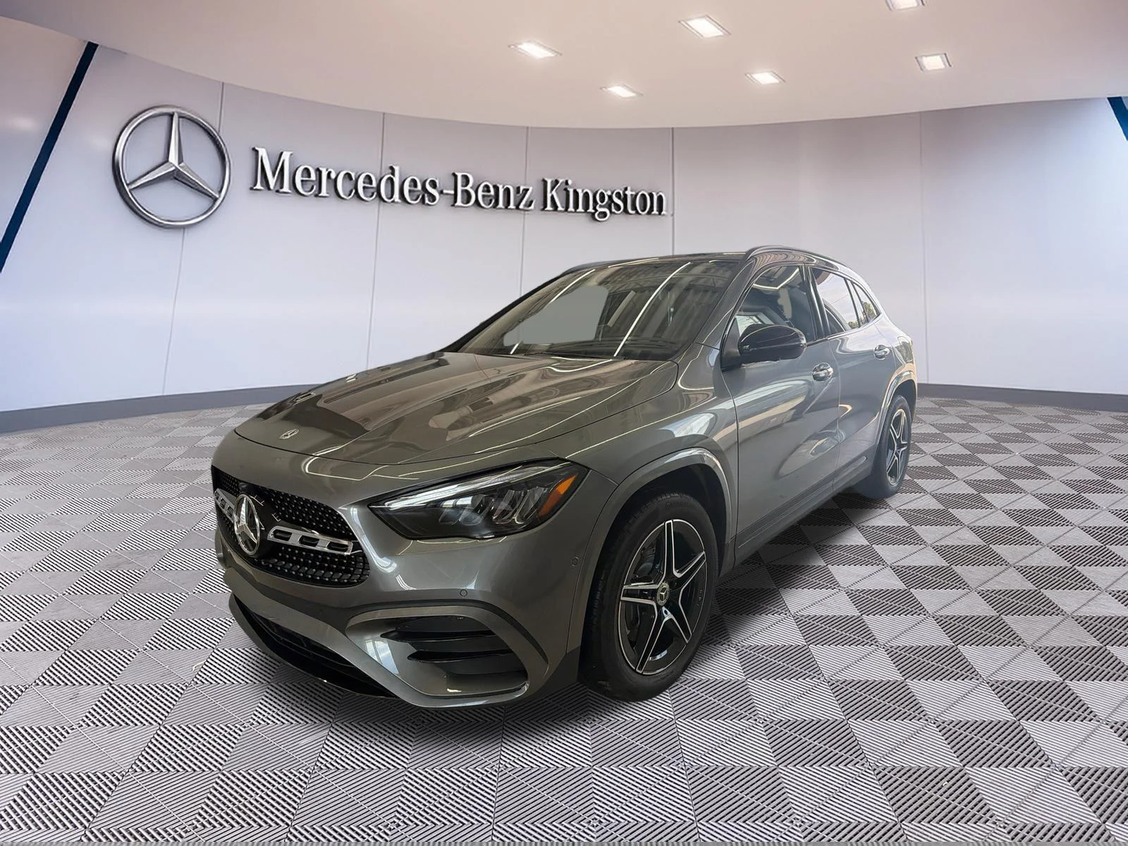 New 2026 Grey Mercedes-Benz GLA 250 4MATIC SUV image 10