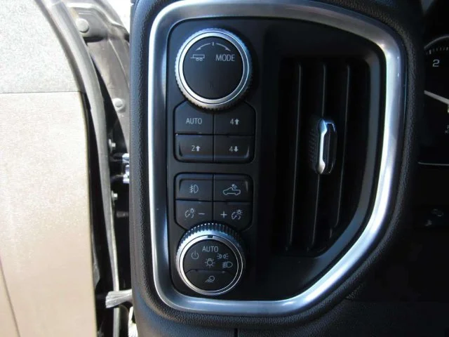 Used 2020 Pacific Blue Metallic GMC Denali image 20