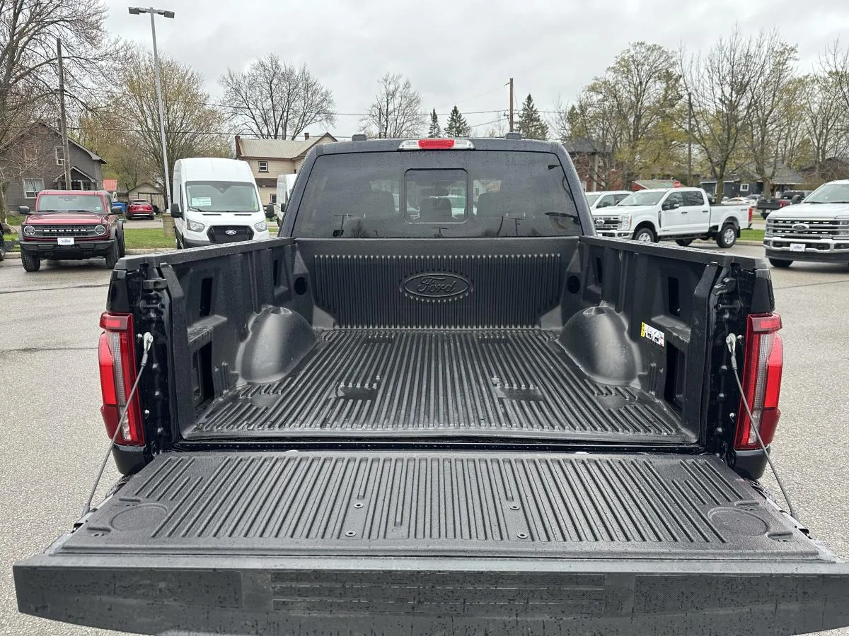 Used 2026 Blue Ford Lariat image 7