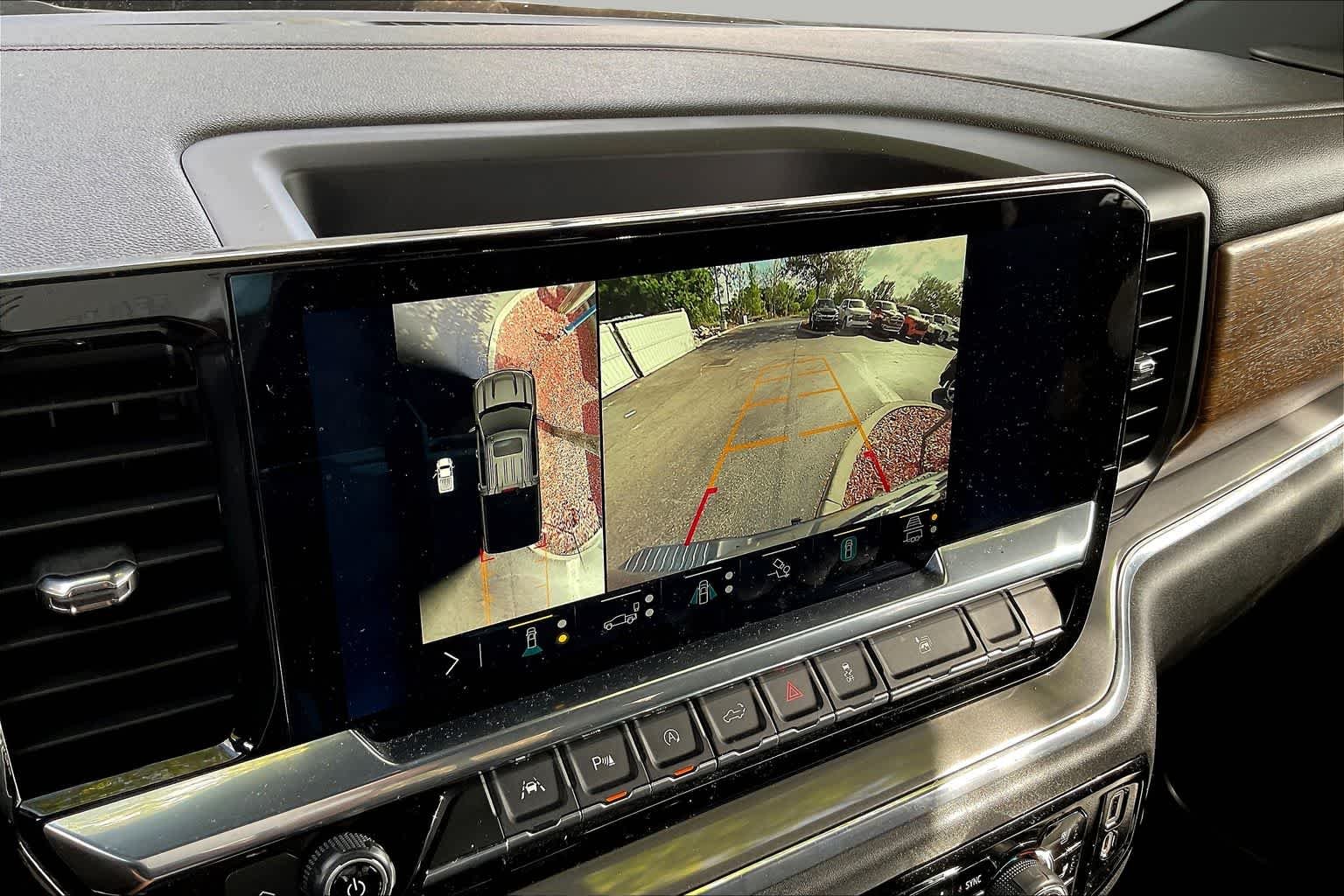 Used 2023 Black Chevrolet High Country image 21