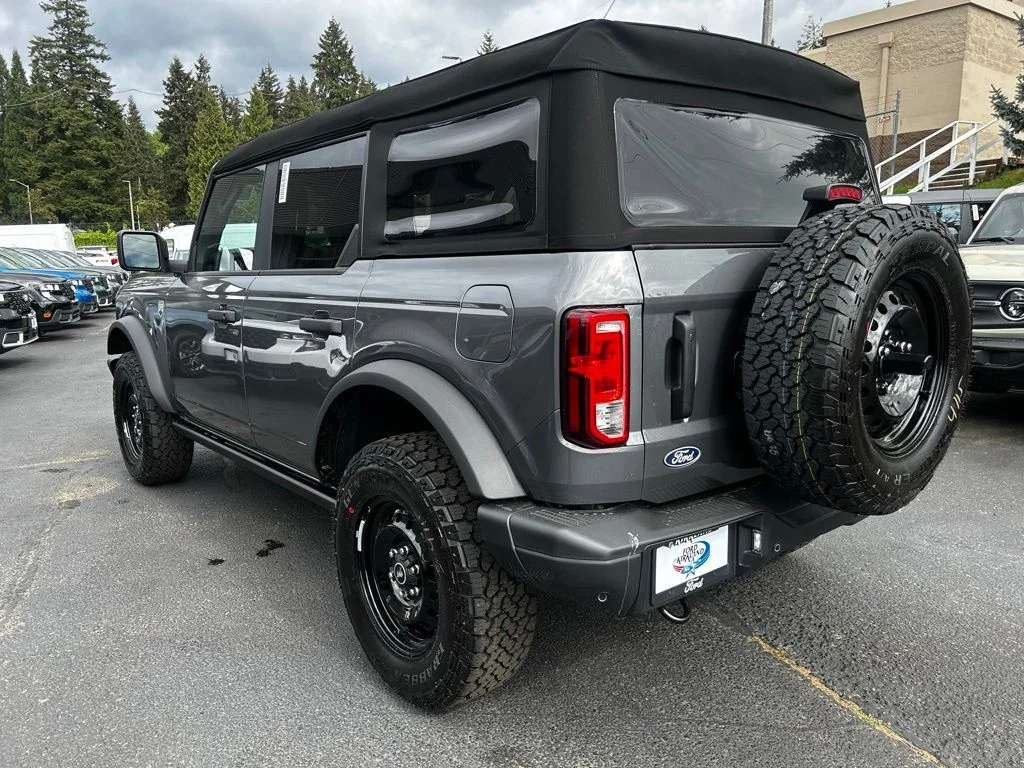 New 2026 Carbonized Gray Metallic Ford Big Bend® image 3