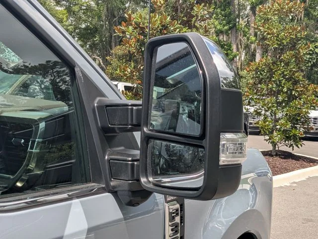 New 2026 Glacier Gray Metallic Tri-Coat Ford F-350® King Ranch® image 12