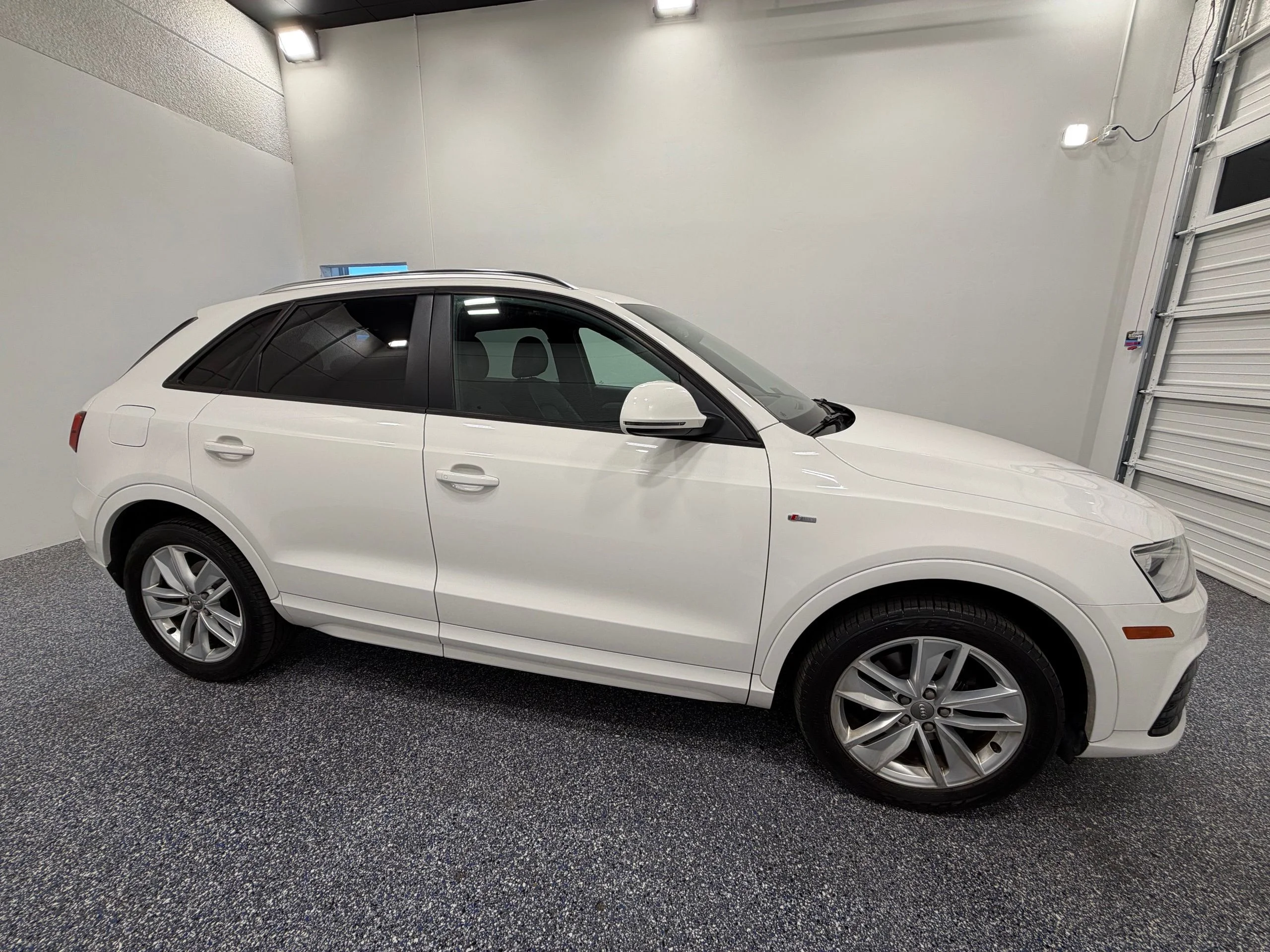 Used 2018 White Audi 2.0T Premium image 8