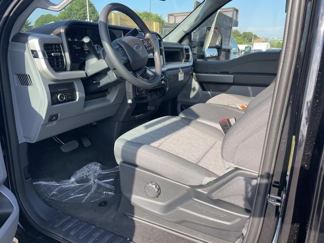 New 2026 Agate Black Metallic Ford F-250® XL image 8
