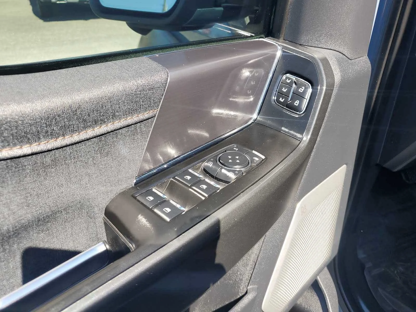 Used 2023 Antimatter Blue Metallic Ford Raptor image 20