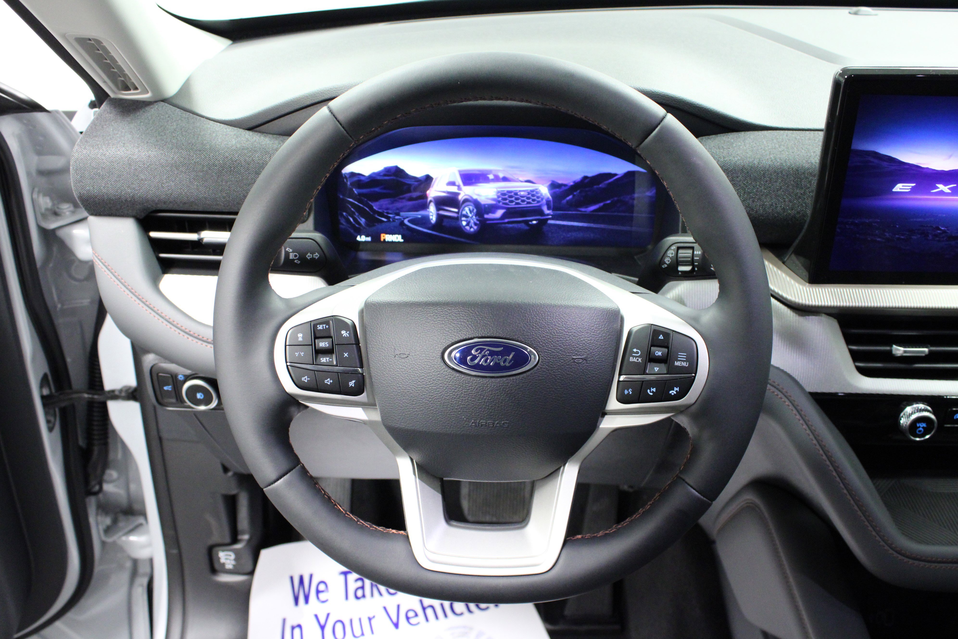 New 2026 Space White Metallic Ford Active image 18